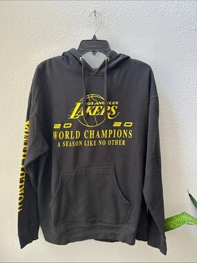 Lakers 2020 World Champions Black Hoodie L
